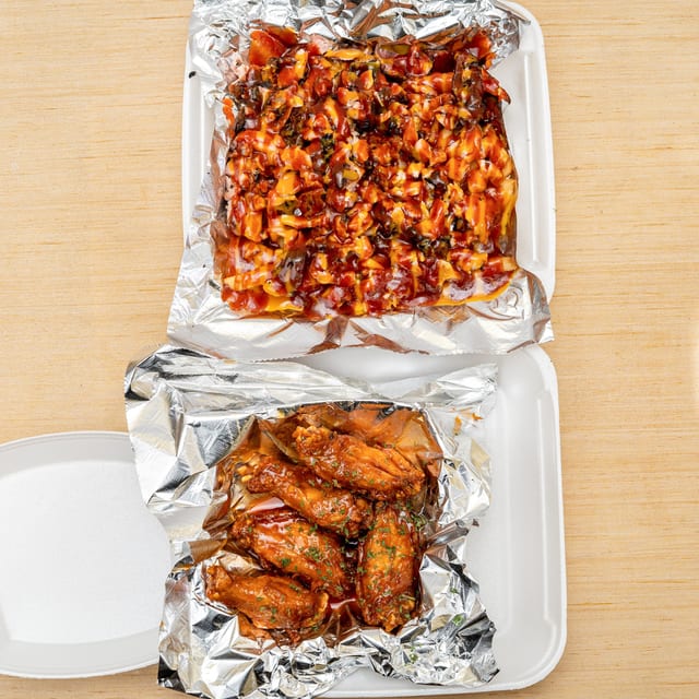 5pc Wings & Jerkfries.
