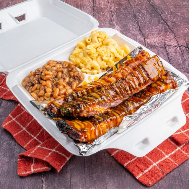 Ribs N Beans N Mac ' Cheese.